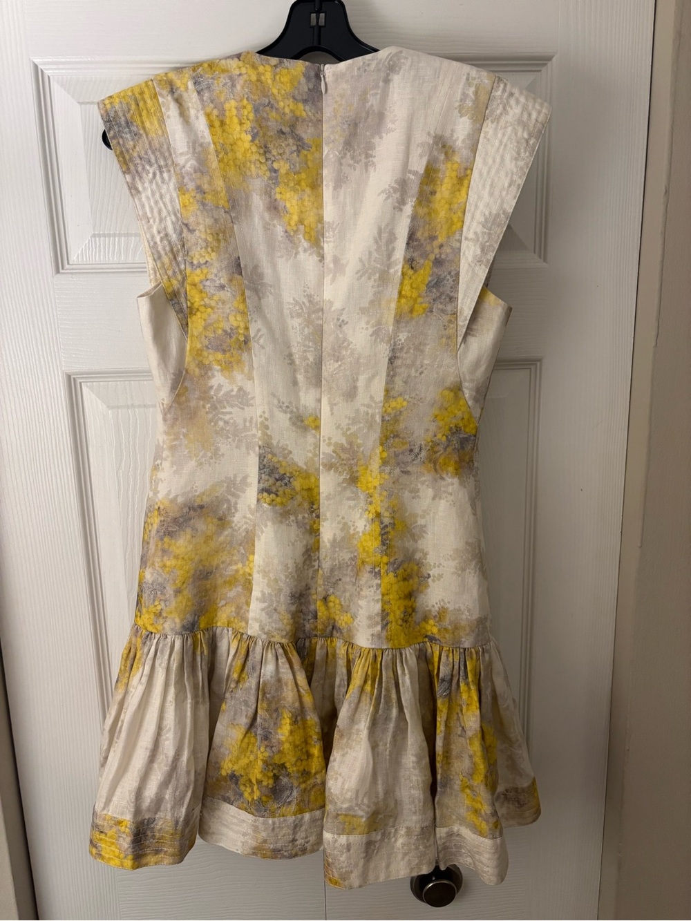 ✨ Zimmermann Wild Botanica Flounce Dress — Wattle Print ✨ - Picture 4 of 5